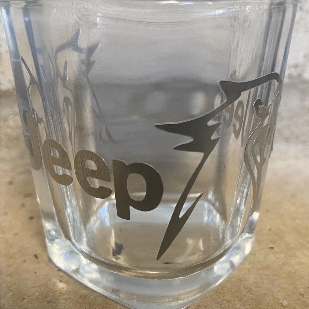 Muscle car shot glasses Get a shot glass for Father’s Day as a great gift.